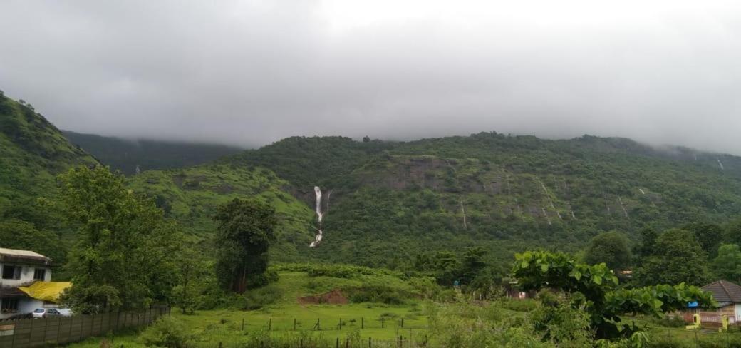 Chaitanya Farms Карджат Экстерьер фото