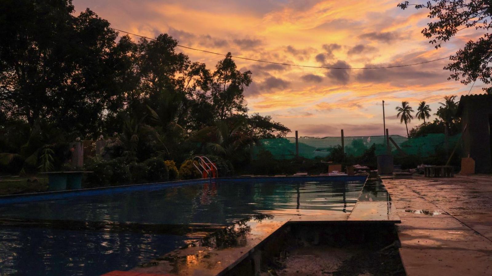Chaitanya Farms Карджат Экстерьер фото